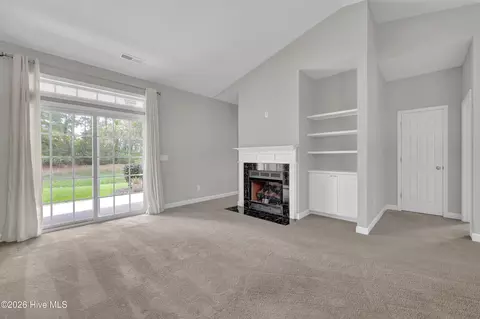 Living - 103 Thrasher Ct UNIT D, Hampstead, NC 28443 photo 1 of 3