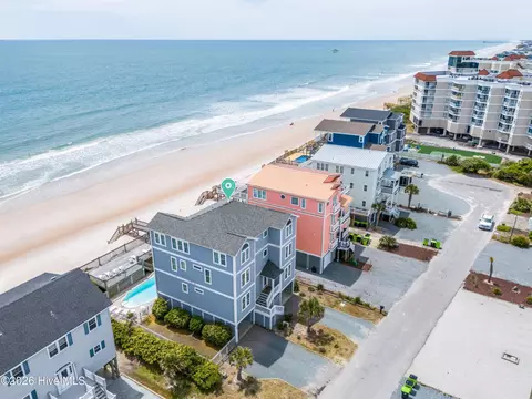 37 Porpoise Pl, North Topsail Beach, NC 28460