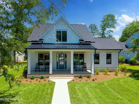 3706 Barnesmore Dr, Castle Hayne, NC 28429
