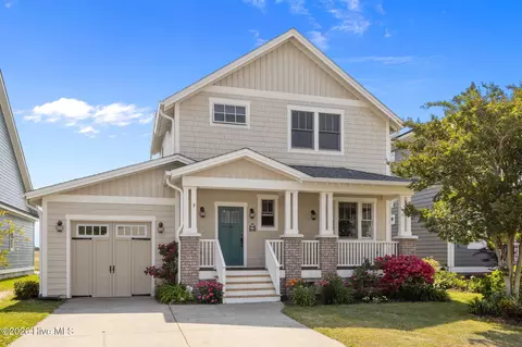 210 Taylorwood Dr, Beaufort, NC 28516