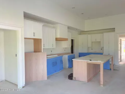 Kitchen - 87 Delphi Trce, Hampstead, NC 28443 photo 2 of 2