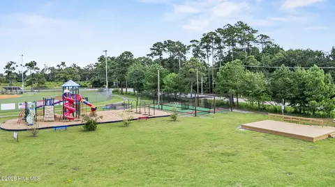 View/Area - 87 Delphi Trce, Hampstead, NC 28443 photo 7 of 10
