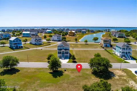 214 Colleton Sq, Newport, NC 28570