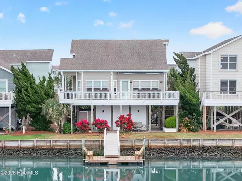 9 Sandpiper Dr, Ocean Isle Beach, NC 28469