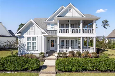 2110 Colony Pines Dr, Leland, NC 28451