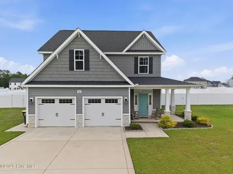 966 Appaloosa Trl, Grimesland, NC 27837