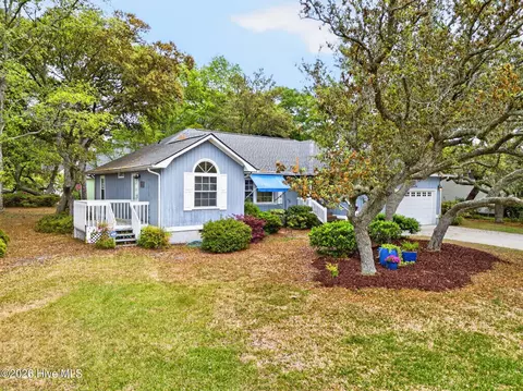 1734 Sandalwood Dr SW, Ocean Isle Beach, NC 28469