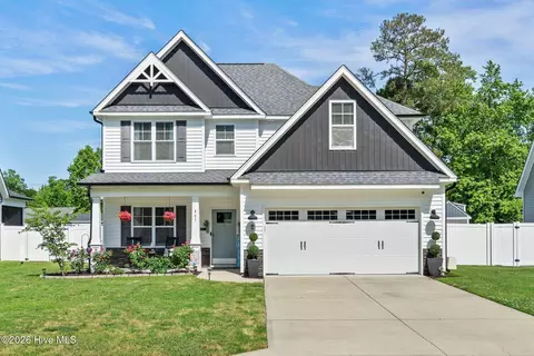 461 Jasmine Way, Burgaw, NC 28425