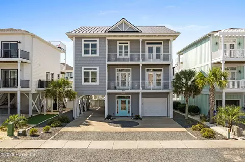 93 W Second St, Ocean Isle Beach, NC 28469