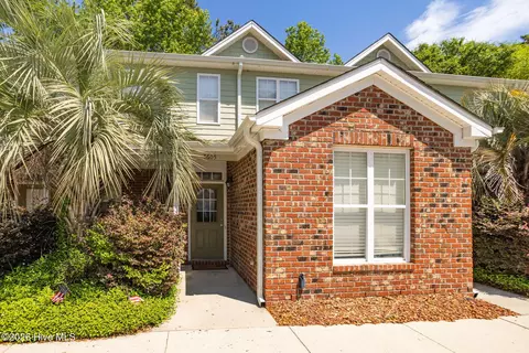 5605 Moss Vine Pl #11, Wilmington, NC 28403