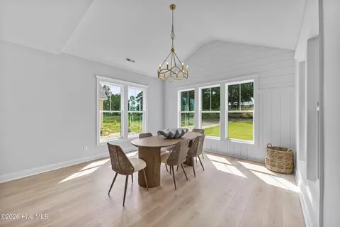 Dining - 86 Delphi Trce, Hampstead, NC 28443 photo 1 of 2