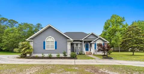 15 Stratford Pl SW, Shallotte, NC 28470