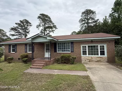103 Scott Dr, Dudley, NC 28333