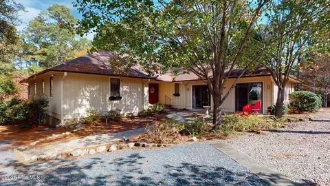 57 Cardinal Dr, Whispering Pines, NC 28327