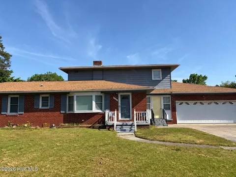 310 Greenfield Blvd, Greenville, NC 27834