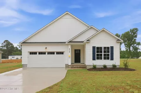 919 Albrittons Rd, Kinston, NC 28504
