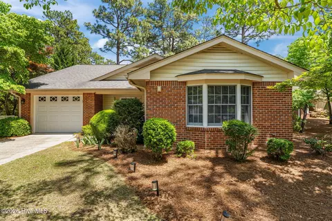 420 Pinehurst Trace Dr, Pinehurst, NC 28374