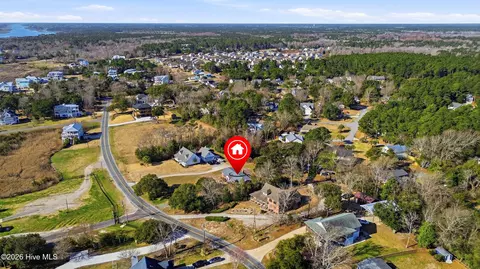 View/Area - 718 Hughes Rd, Hampstead, NC 28443 photo 4 of 7