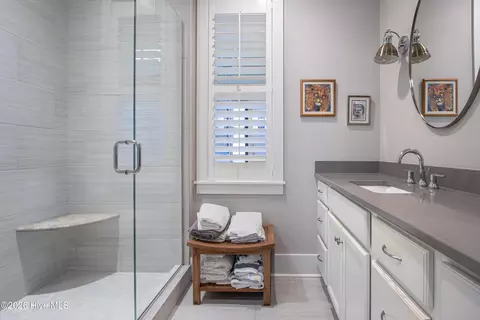 Bath - 78 Greencastle Dr, Pinehurst, NC 28374 photo 2 of 4
