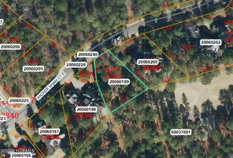 6 Wicker Sham Ct E, Pinehurst, NC 28374