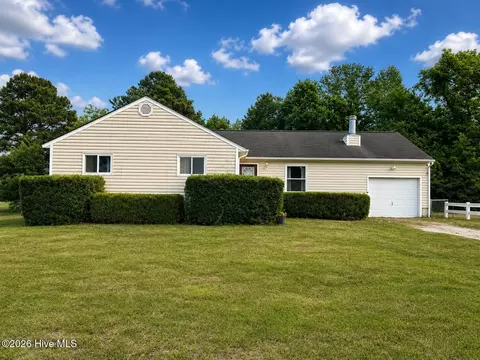306 Drummer Kellum Rd, Jacksonville, NC 28546