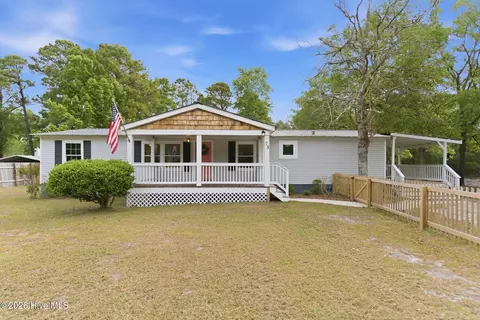 73 J E Batson Rd, Hampstead, NC 28443 photo 6