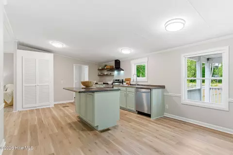 73 J E Batson Rd, Hampstead, NC 28443 photo 12