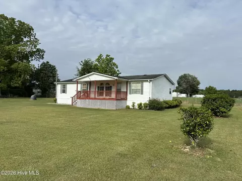 1996 Hallsboro Rd S, Hallsboro, NC 28442