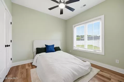 Bedroom - 160 Mallison Pl, Washington, NC 27889 photo 4 of 5