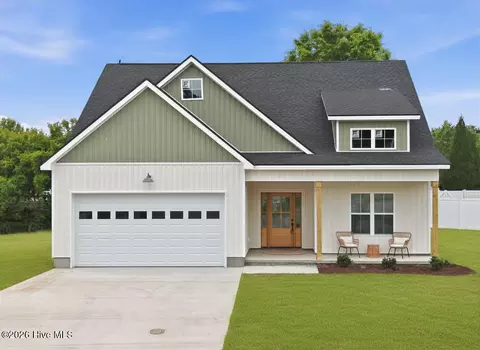 160 Mallison Pl, Washington, NC 27889