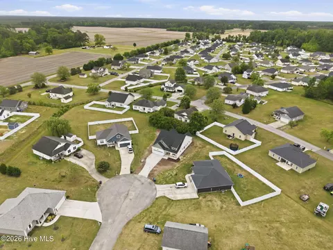 View/Area - 160 Mallison Pl, Washington, NC 27889 photo 6 of 9