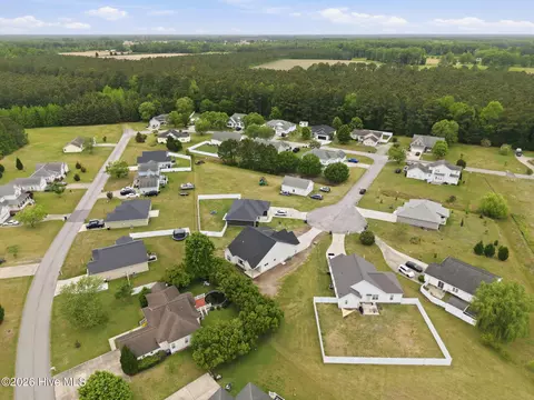 View/Area - 160 Mallison Pl, Washington, NC 27889 photo 8 of 9