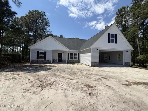 504 Saratoga Rd, Sneads Ferry, NC 28460