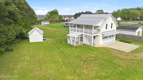 102 Daybreak Ct, Grandy, NC 27939