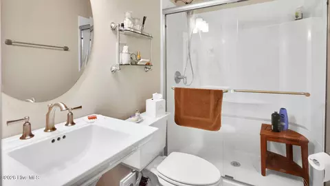 Bath - 306 Potomac Dr, Chocowinity, NC 27817 photo 5 of 6