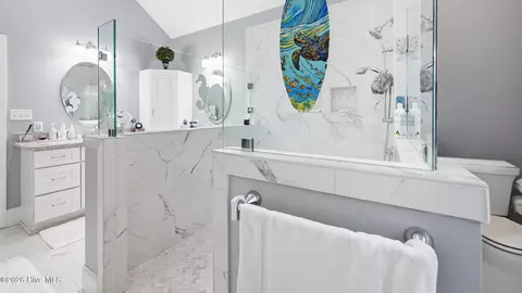 Bath - 306 Potomac Dr, Chocowinity, NC 27817 photo 4 of 4