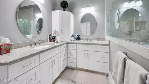 Bath - 306 Potomac Dr, Chocowinity, NC 27817 photo 2 of 6