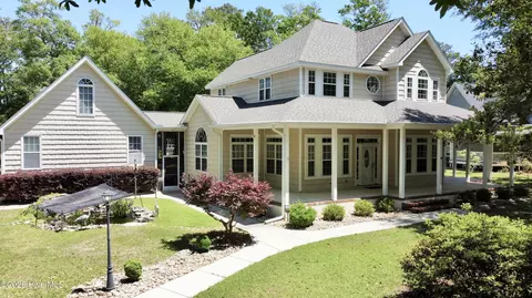 109 Sun Burst Cir, Cedar Point, NC 28584