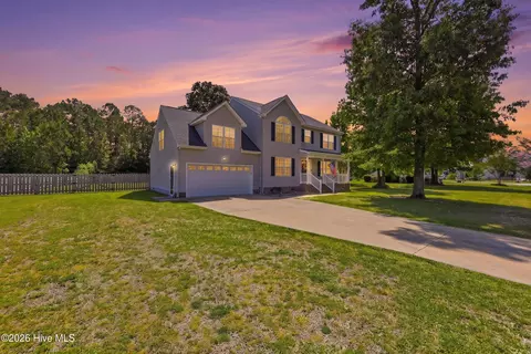 405 Prince William Dr, Elizabeth City, NC 27909