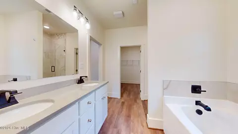 Entry Way - 129 Laurel Oak Ln, Pinebluff, NC 28373 photo 5 of 5