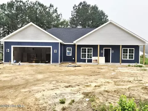 713 Windchime Ct, Kinston, NC 28504