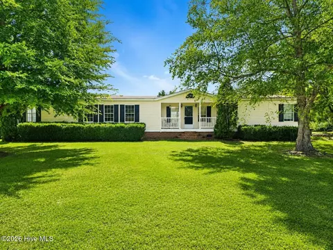 348 Dowd Dairy Rd, White Oak, NC 28399