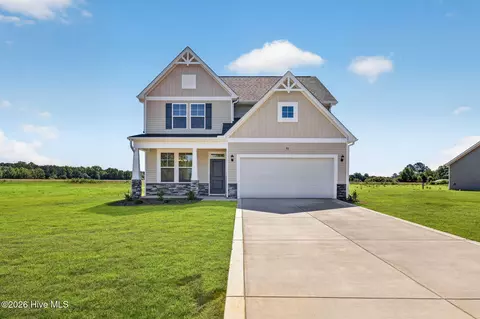 102 Maverick Ln, Dunn, NC 28334