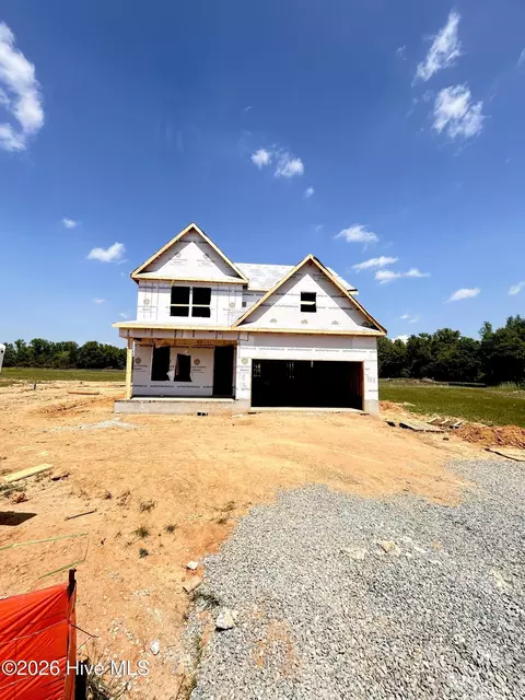 388 Maverick Ln, Dunn, NC 28334