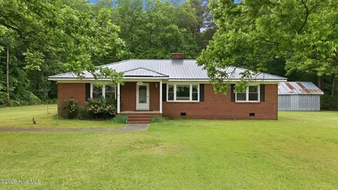 1050 Springfield Rd, Rocky Mount, NC 27801