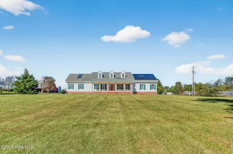 Exterior - 1190 Sanders Rd, Benson, NC 27504 photo 2 of 13