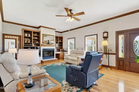 Living - 1190 Sanders Rd, Benson, NC 27504 photo 2 of 5