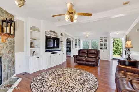 Living - 1190 Sanders Rd, Benson, NC 27504 photo 4 of 5