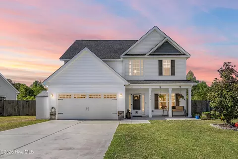 315 Bubbling Brook Ln, Jacksonville, NC 28546