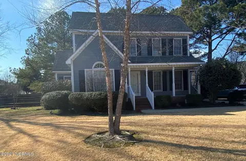 2302 Stirrup Ct, Greenville, NC 27858